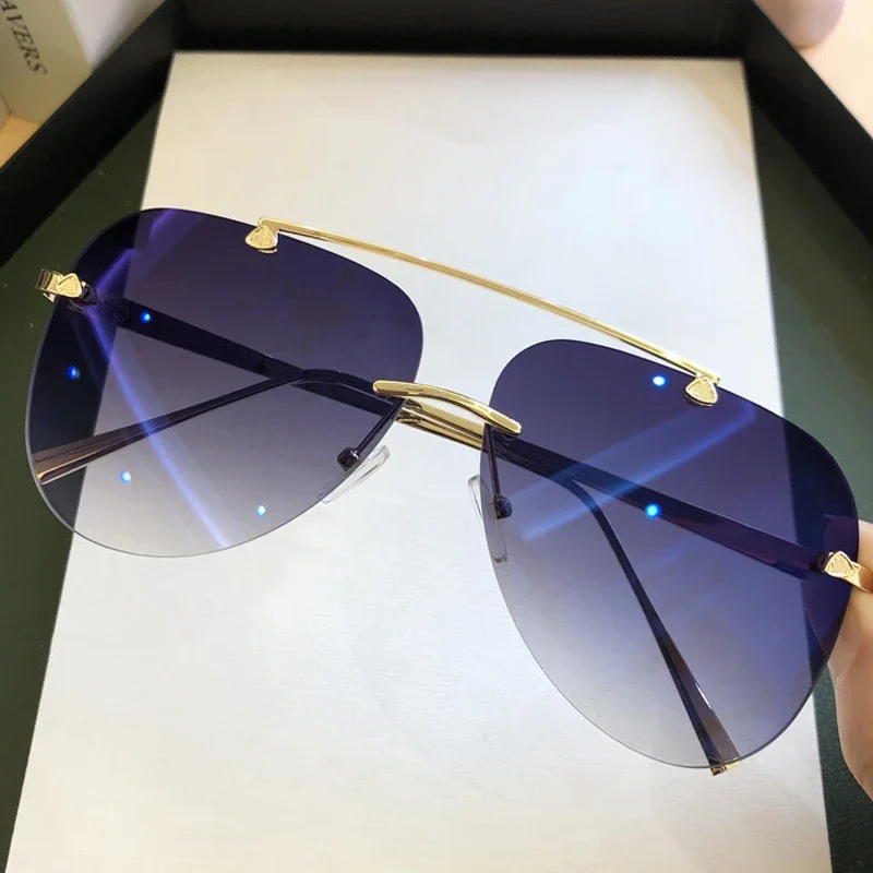 Kacamata Hitam Pilot Penerbang - Vintage Fashion Enthusiasts ulasan dan harga